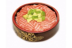 MENU Chirachi saumon avocat